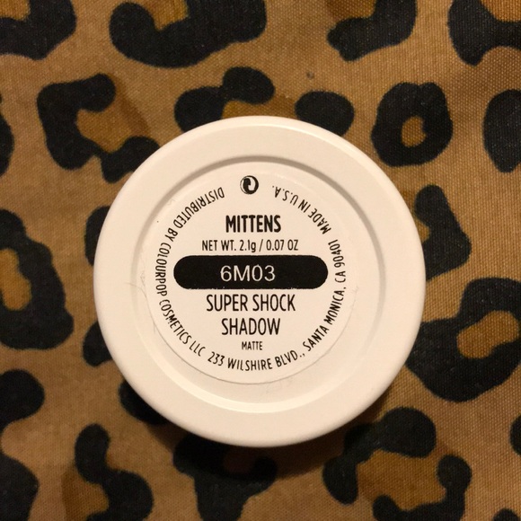 Eyeshadow - Picture 4 of 4